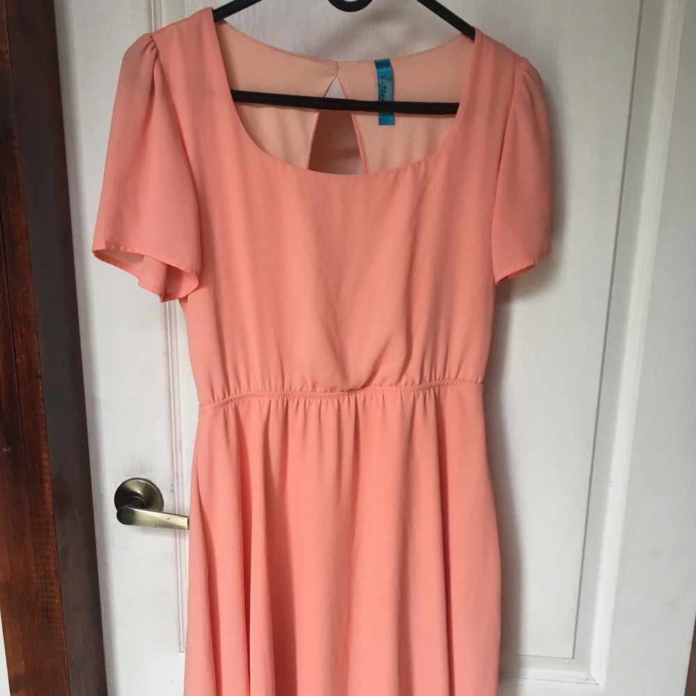 Light pink buttons summer dress